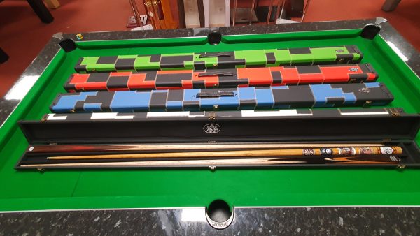 Etui rigide renforcé damier Black/Red Baize Master (3Q) 1 pièce 157cm